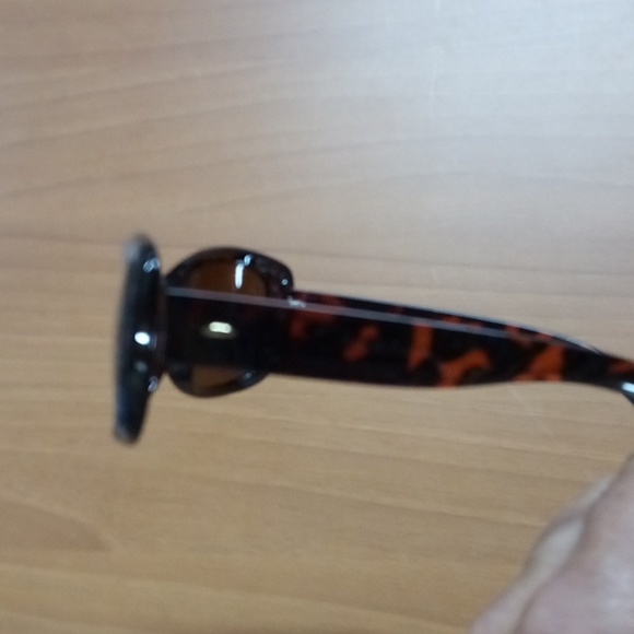 Foster grant sunglasses - Picture 4 of 5